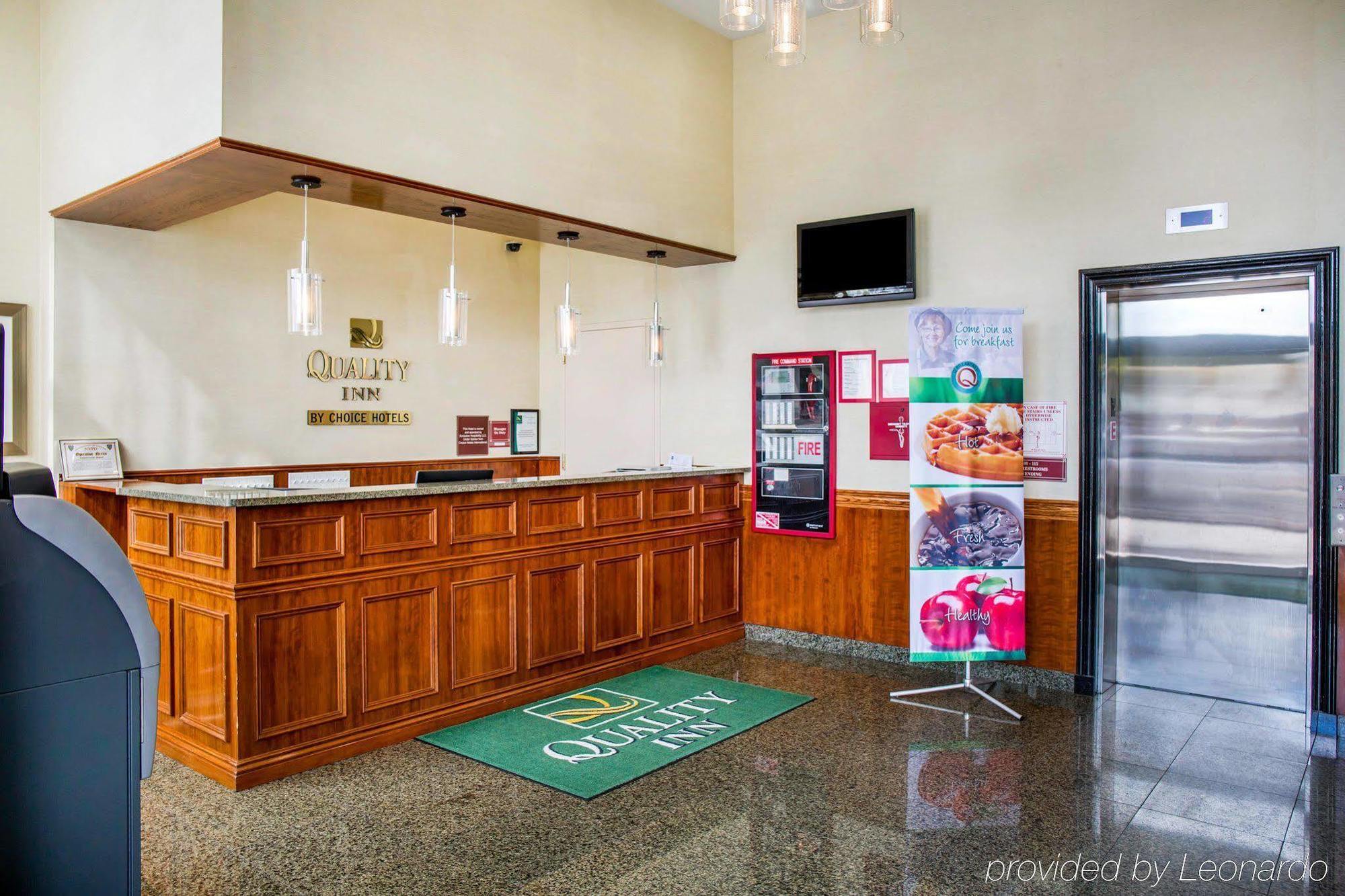 Quality Inn Woodside Queens New York City Exterior photo