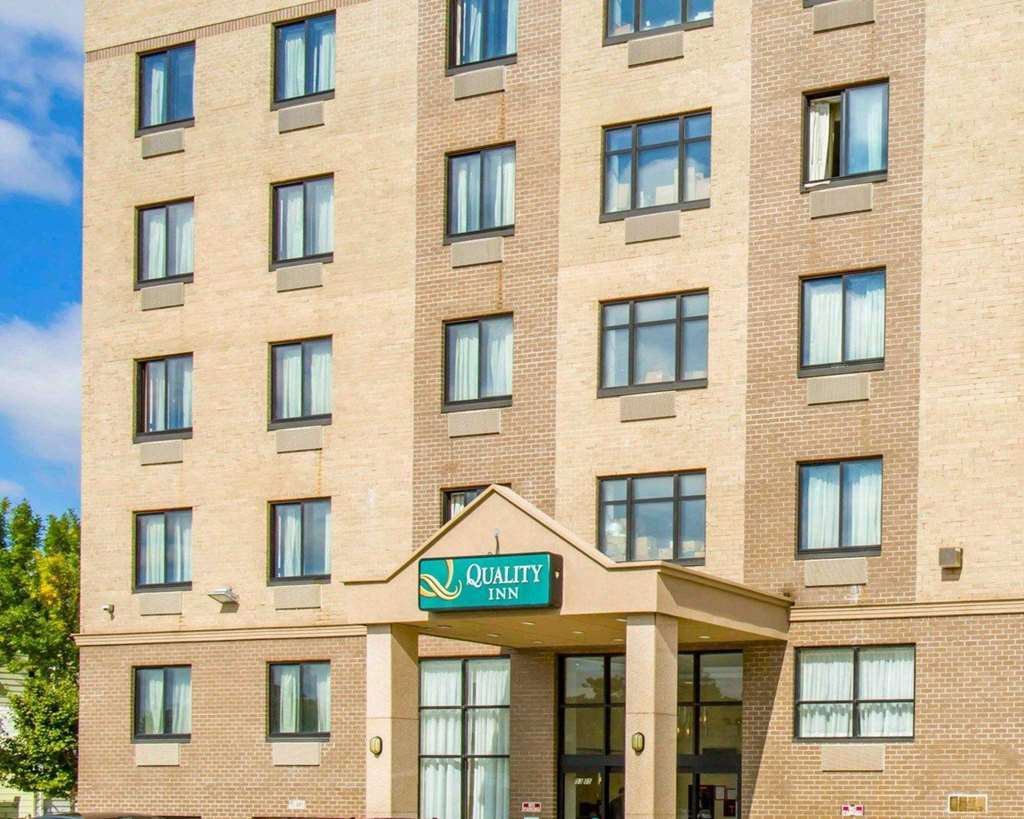 Quality Inn Woodside Queens New York City Exterior photo