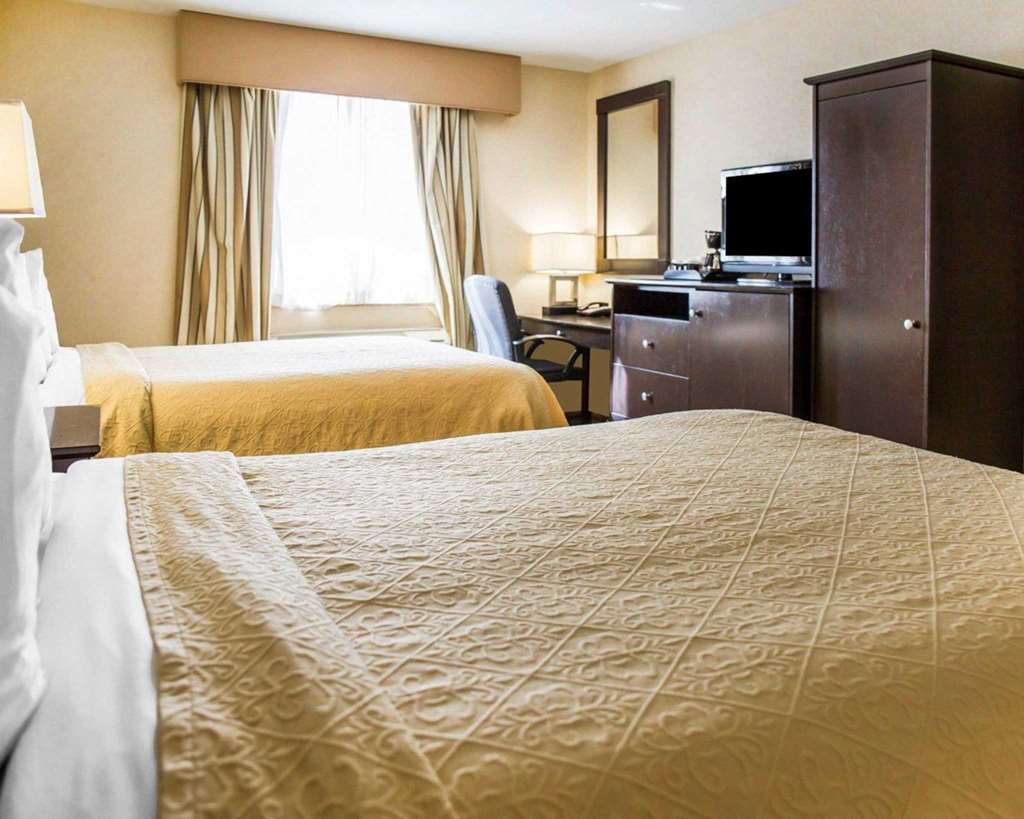 Quality Inn Woodside Queens New York City Room photo